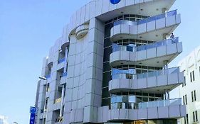 فندق ويف انترناشيونال